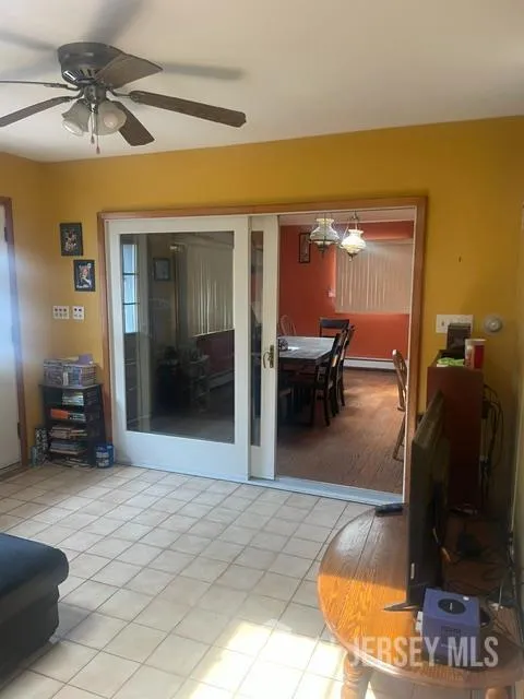 84 E Laurel Street E Port Reading, NJ 07064