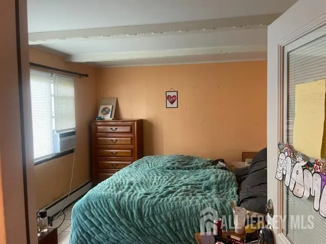 84 E Laurel Street E Port Reading, NJ 07064