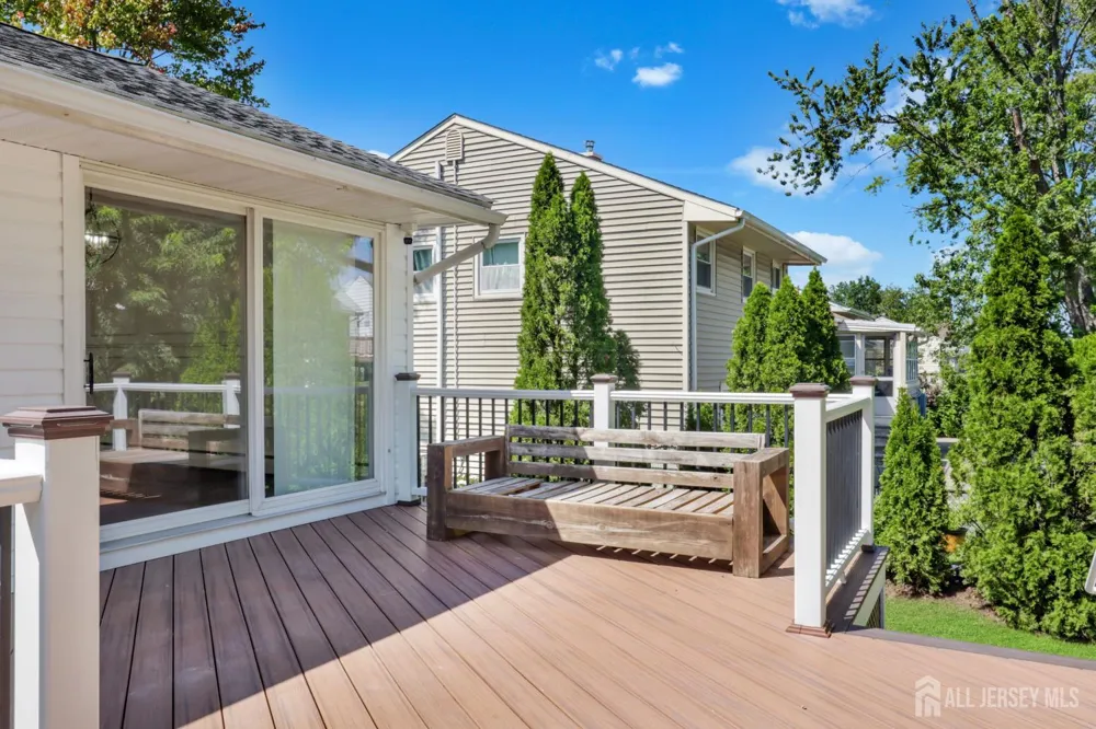 96 Tracy Drive Fords, NJ 08863