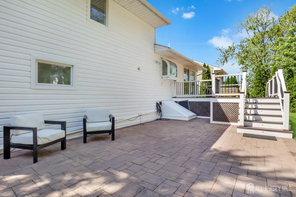 96 Tracy Drive Fords, NJ 08863
