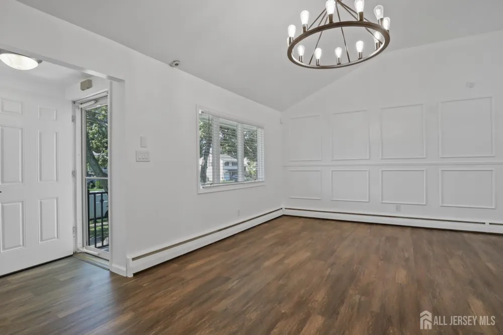 96 Tracy Drive Fords, NJ 08863