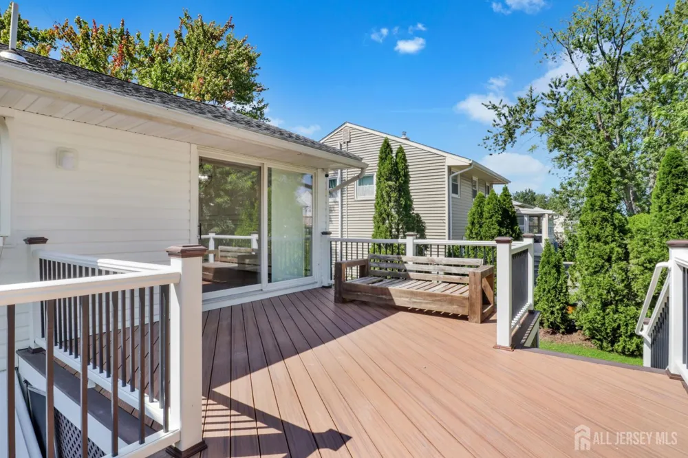 96 Tracy Drive Fords, NJ 08863