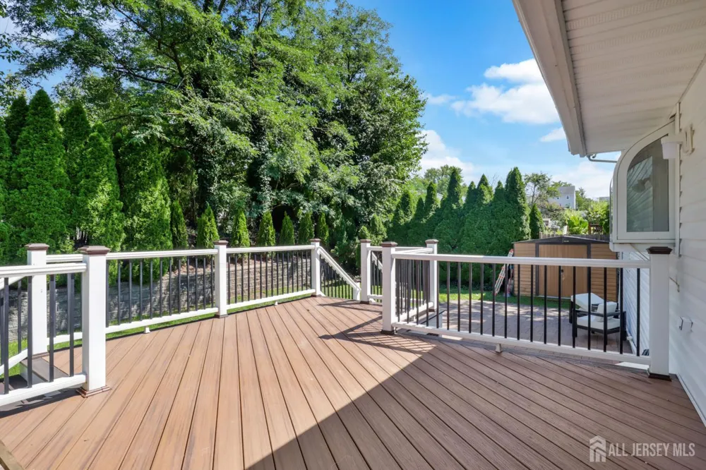 96 Tracy Drive Fords, NJ 08863