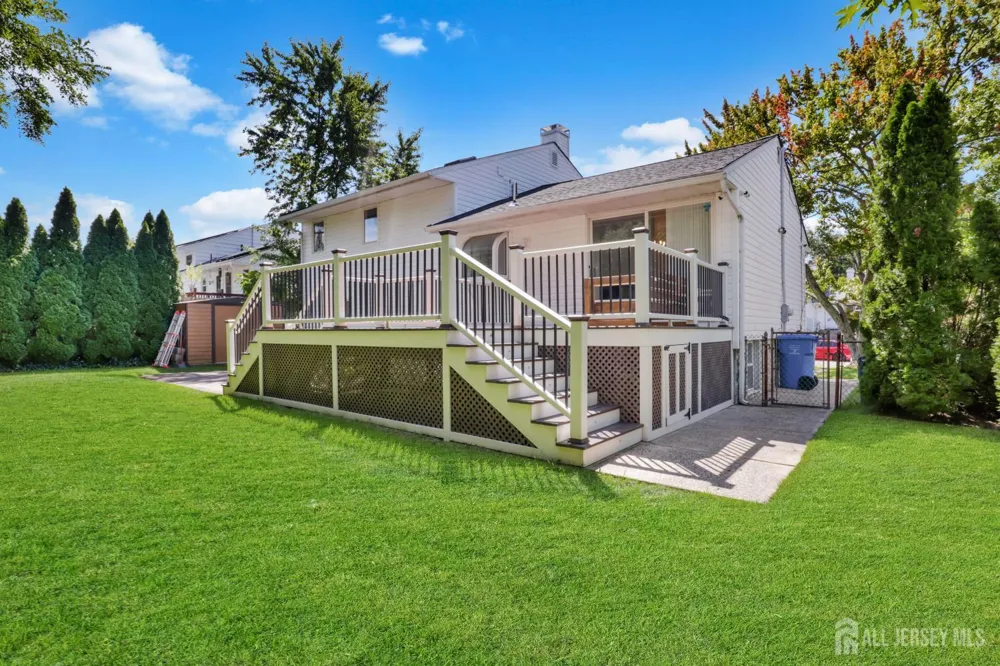 96 Tracy Drive Fords, NJ 08863