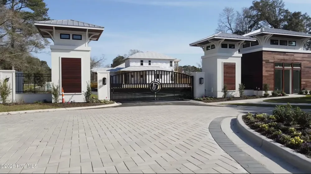 175 Dockside Drive Hampstead, NC 28443