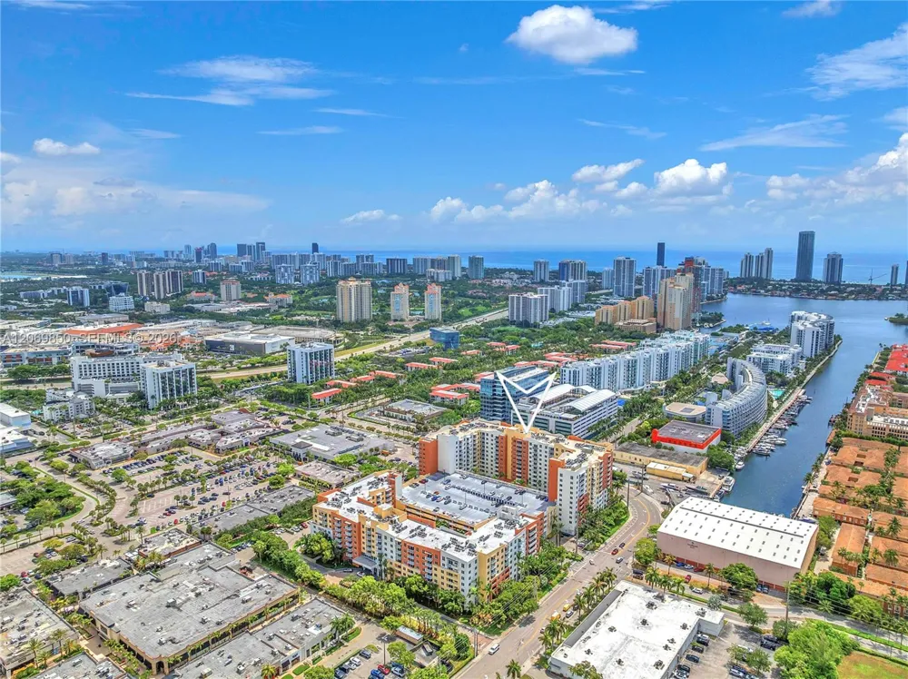 18800 NE 29th Ave #517 (Fully Renovated) Aventura, FL 33180