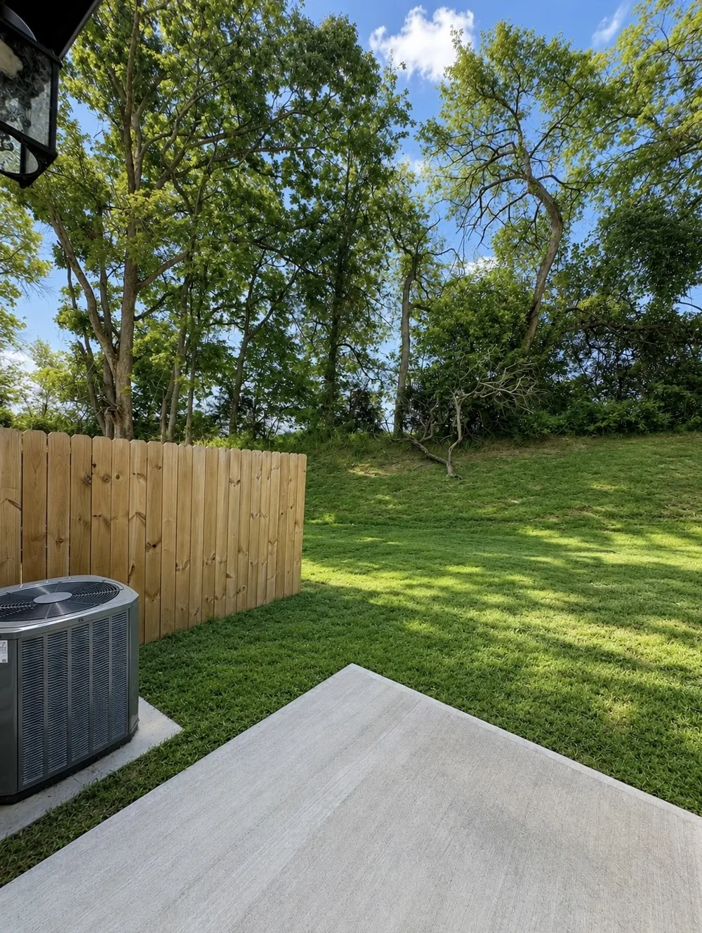 70 Five Oak Ln Hartsville, TN 37074