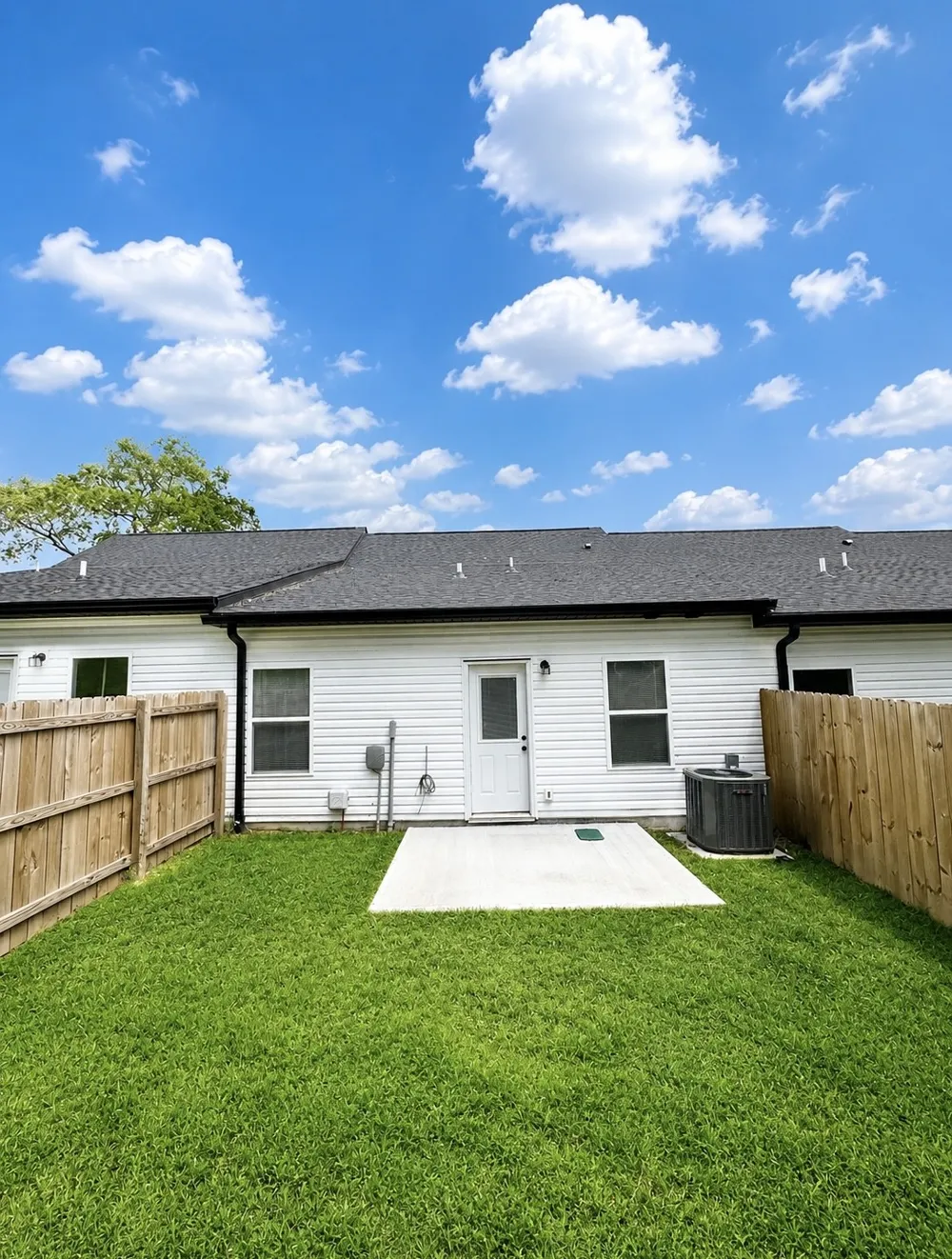 70 Five Oak Ln Hartsville, TN 37074