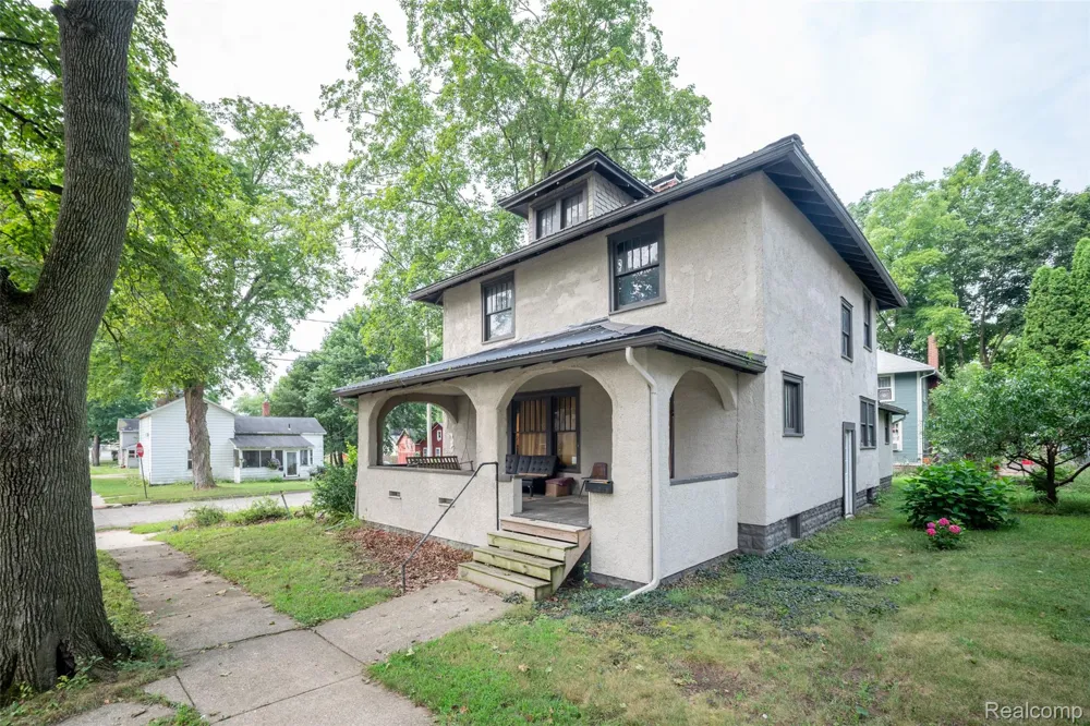 510 S Clinton Street Albion City, MI 49224
