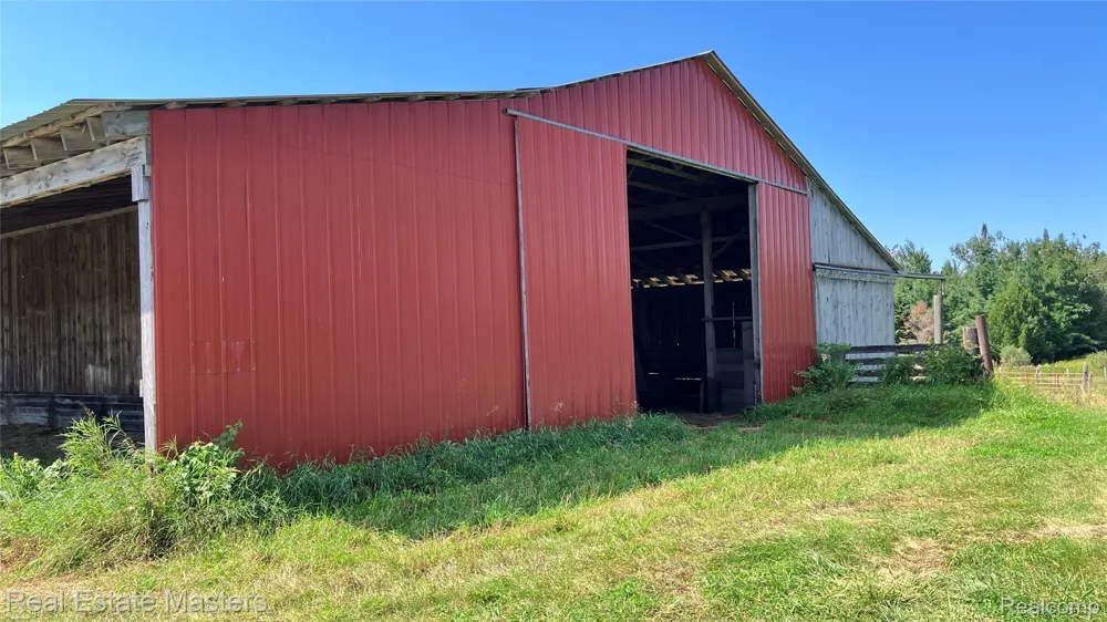 300 E Hubert Road Caledonia Township, MI 48762