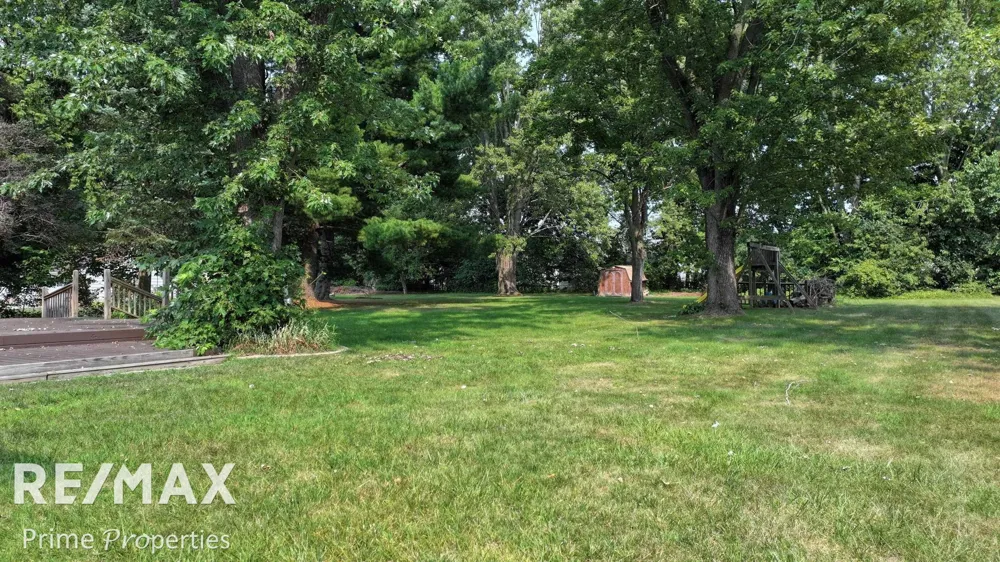 11394 Sunset Drive Vienna Charter Township, MI 48420