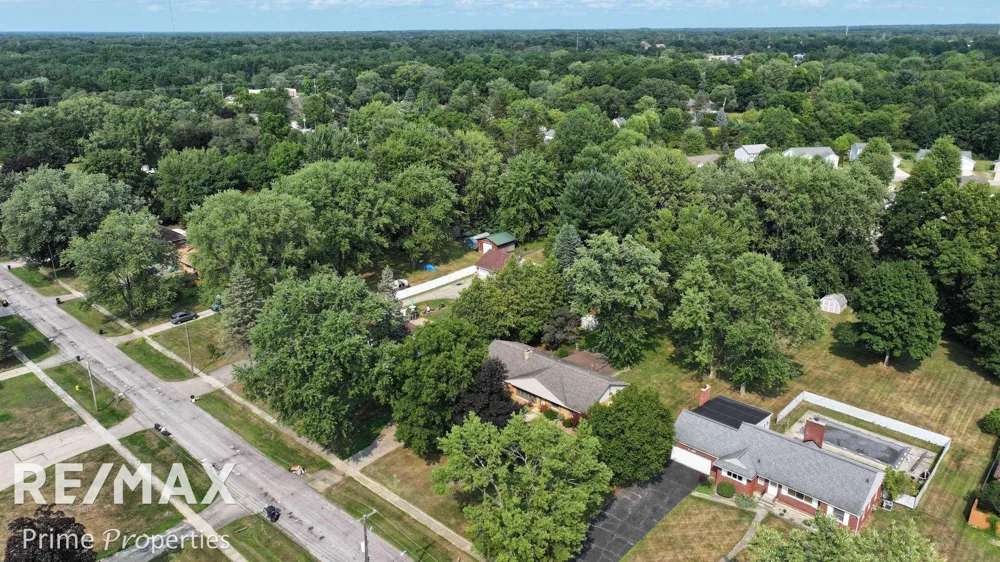 11394 Sunset Drive Vienna Charter Township, MI 48420