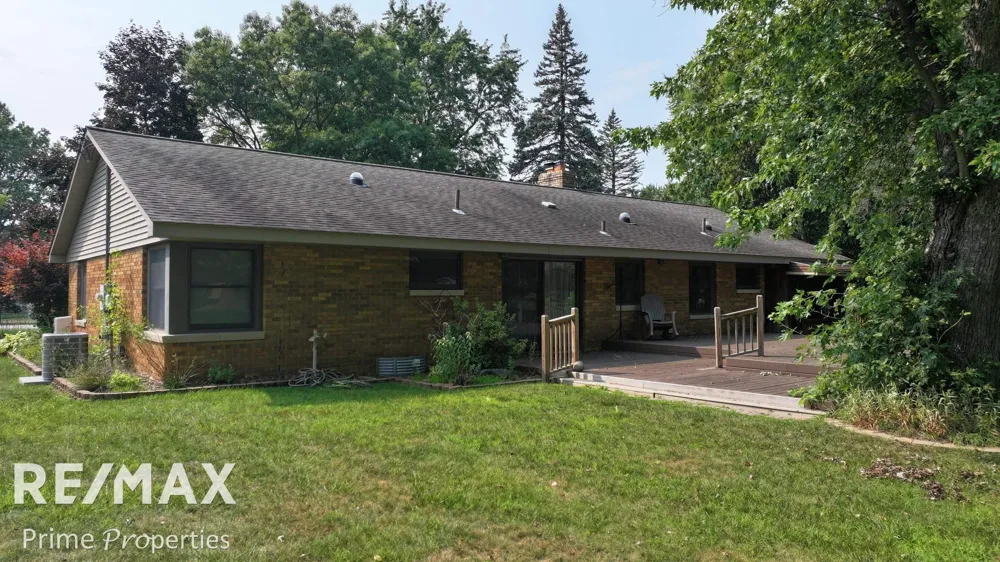 11394 Sunset Drive Vienna Charter Township, MI 48420