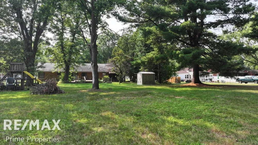 11394 Sunset Drive Vienna Charter Township, MI 48420