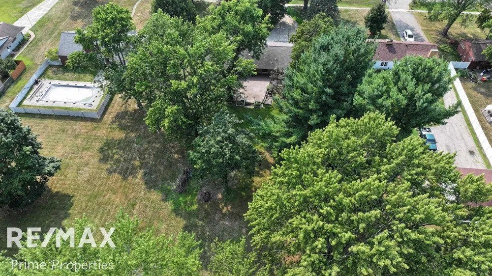 11394 Sunset Drive Vienna Charter Township, MI 48420