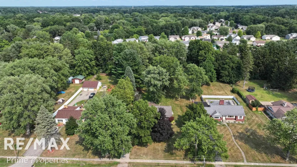 11394 Sunset Drive Vienna Charter Township, MI 48420