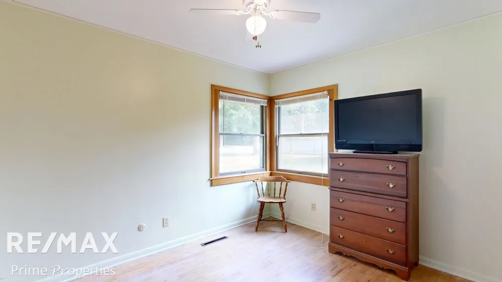 11394 Sunset Drive Vienna Charter Township, MI 48420