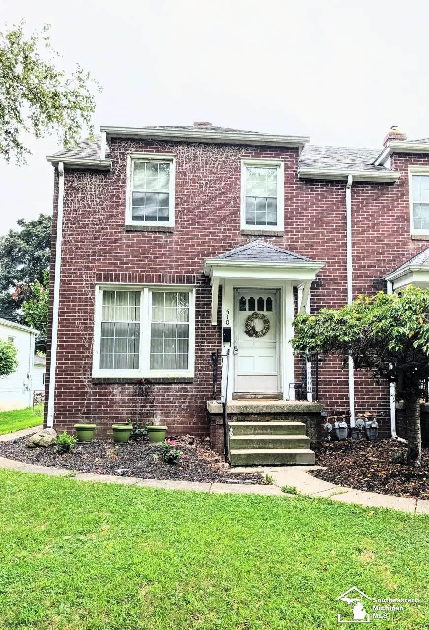 510 Maywood Avenue Monroe City, MI 48162