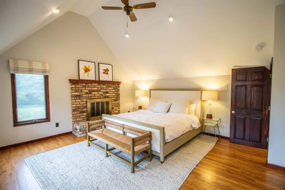 13138 White Lake Road Tyrone Township, MI 48430