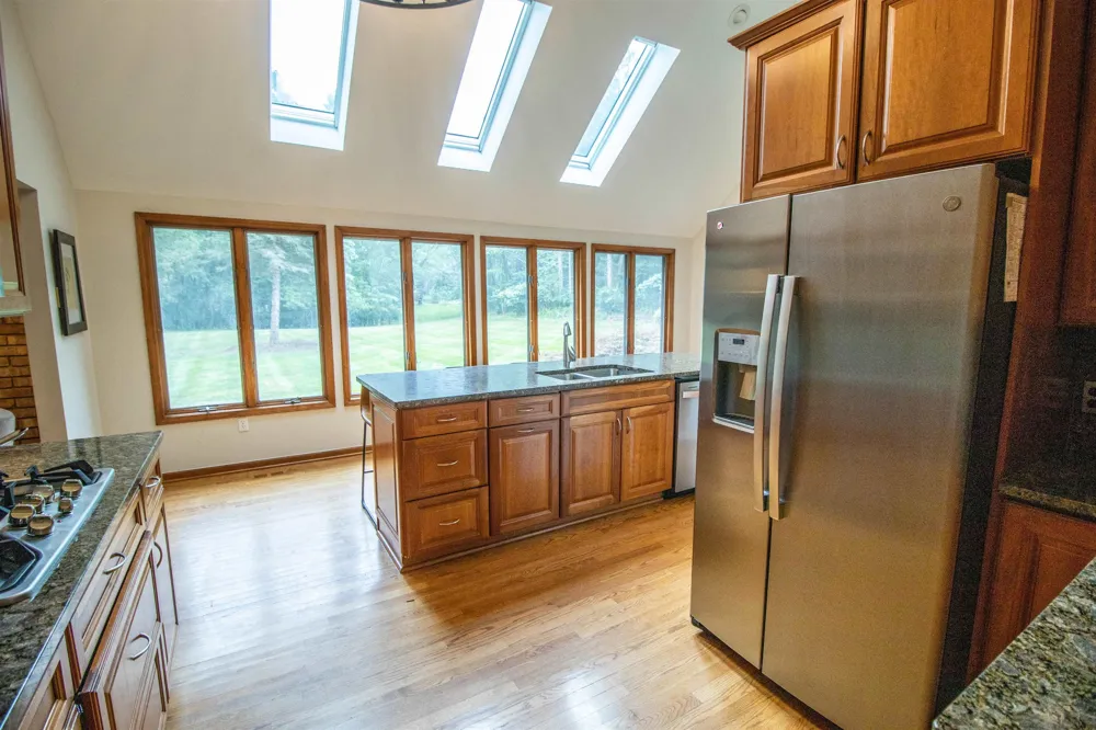 13138 White Lake Road Tyrone Township, MI 48430