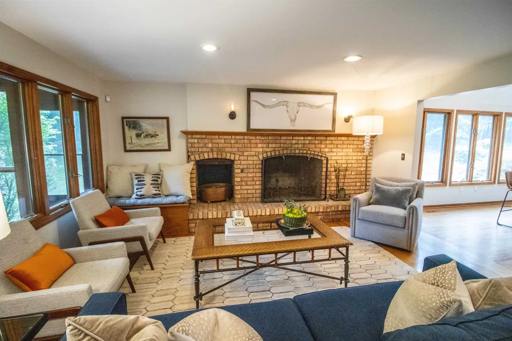 13138 White Lake Road Tyrone Township, MI 48430