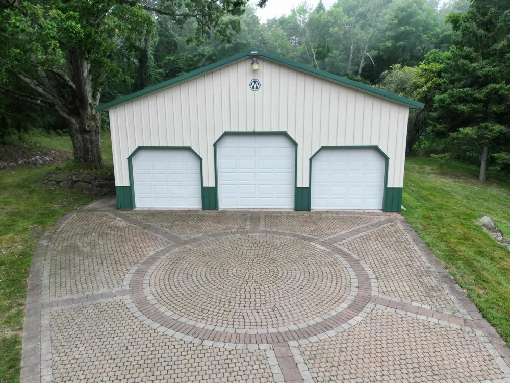 13138 White Lake Road Tyrone Township, MI 48430
