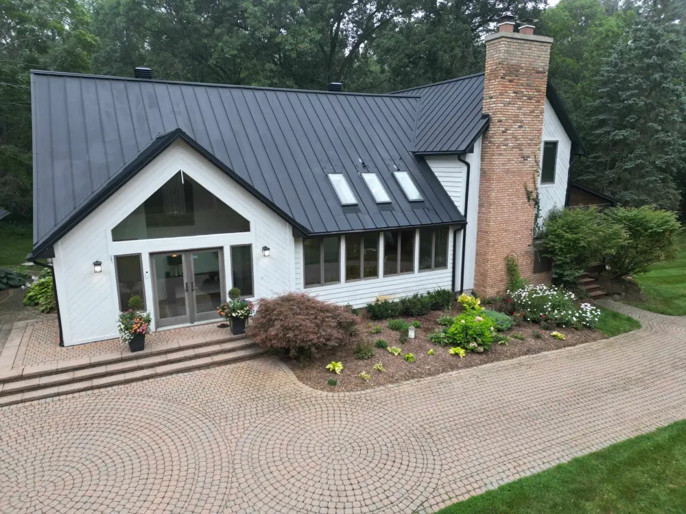 13138 White Lake Road Tyrone Township, MI 48430