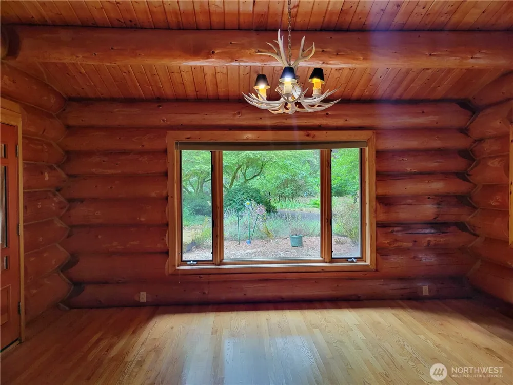 163 Eadon Road Toledo, WA 98591