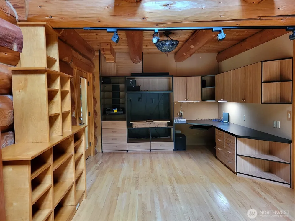163 Eadon Road Toledo, WA 98591