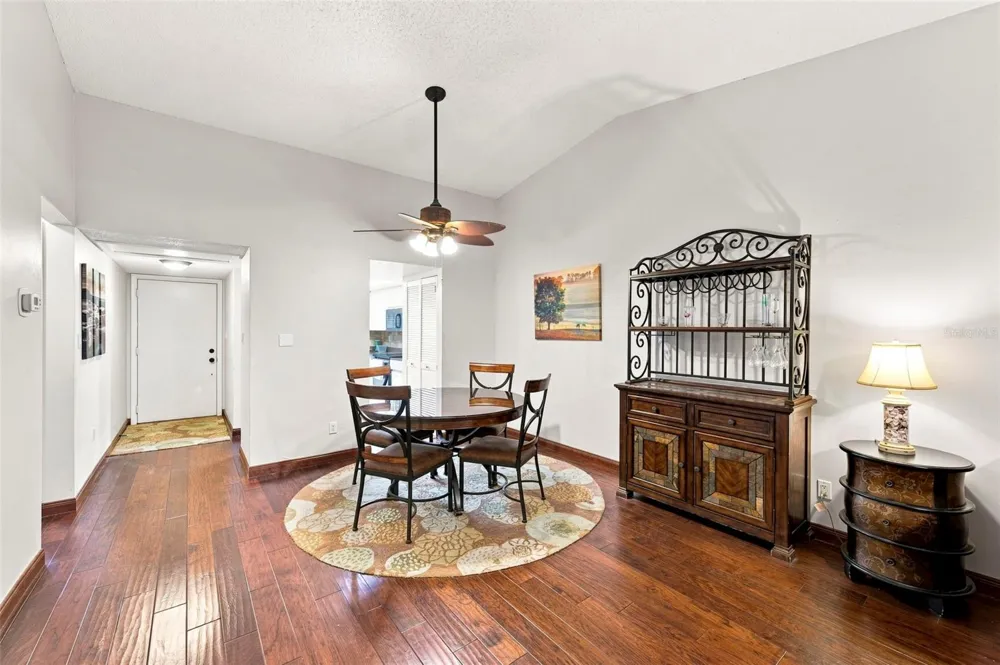 9683 86TH AVENUE Seminole, FL 33777
