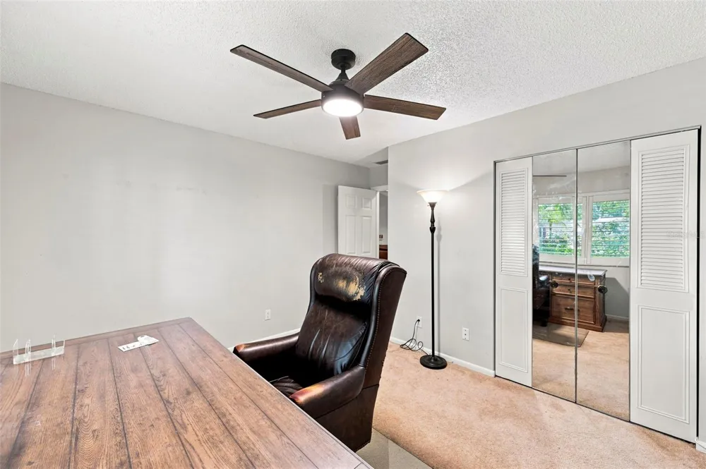 9683 86TH AVENUE Seminole, FL 33777