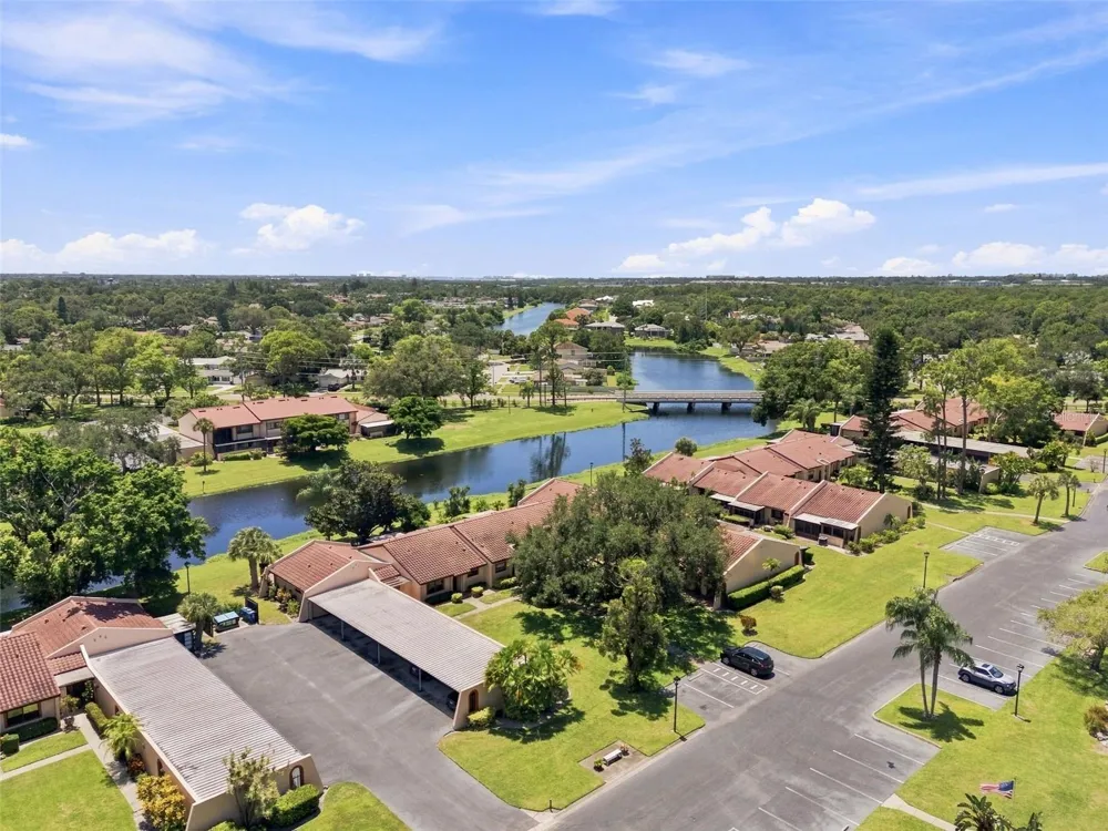 9683 86TH AVENUE Seminole, FL 33777
