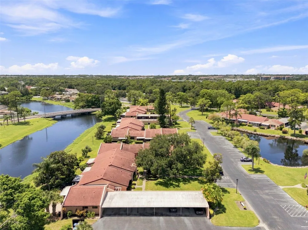 9683 86TH AVENUE Seminole, FL 33777