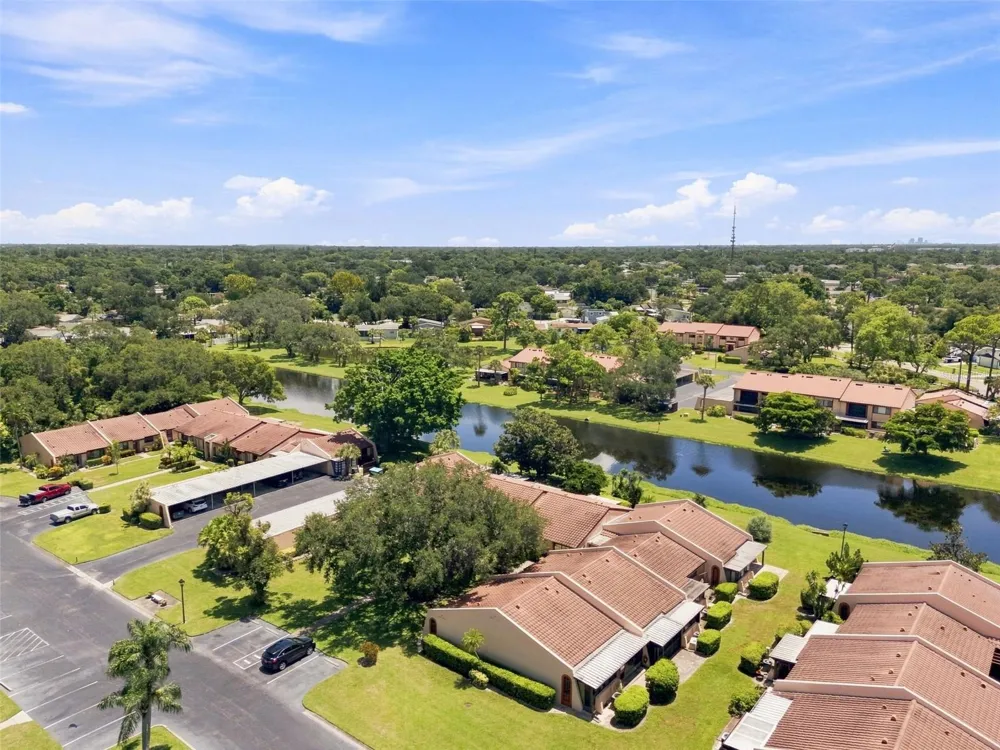 9683 86TH AVENUE Seminole, FL 33777