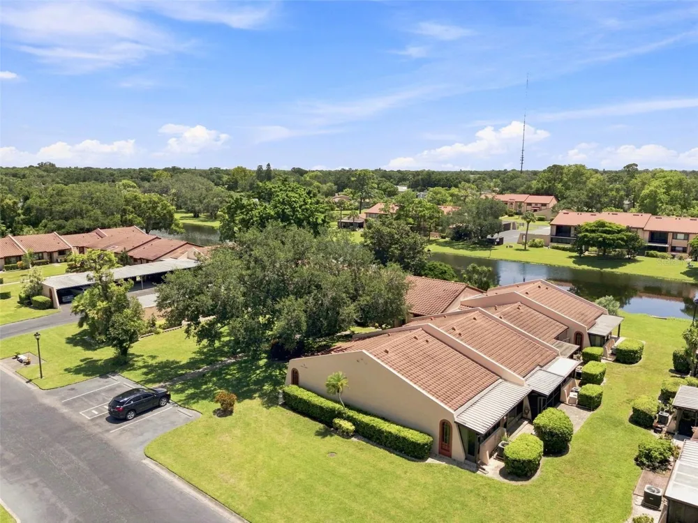 9683 86TH AVENUE Seminole, FL 33777