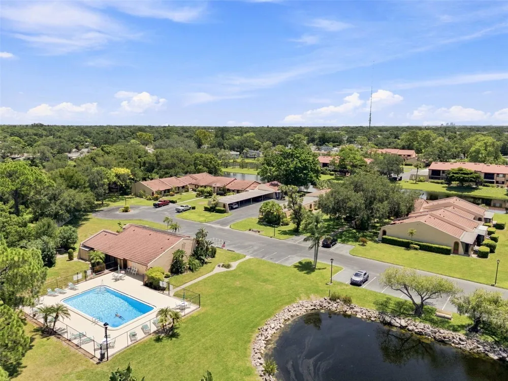 9683 86TH AVENUE Seminole, FL 33777