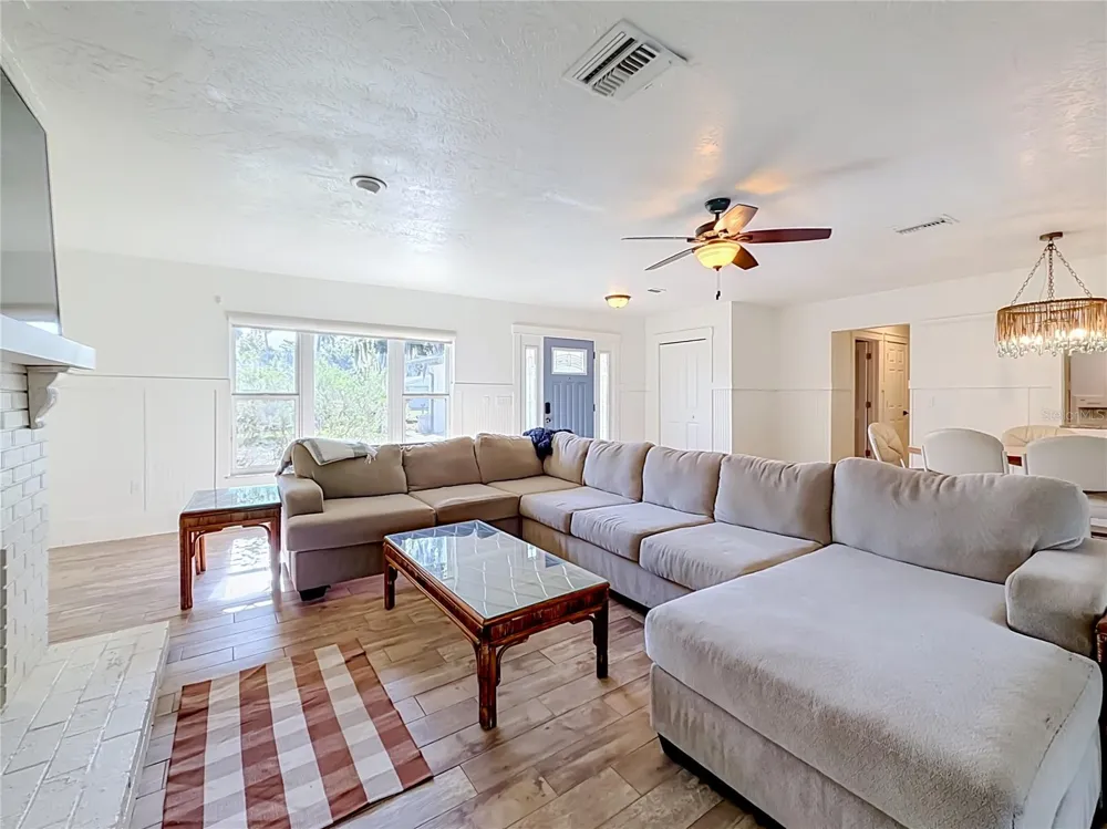 536 NW 9TH AVENUE Crystal River, FL 34428
