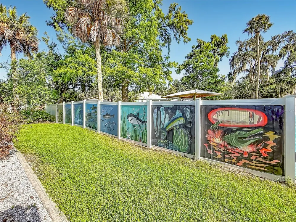 536 NW 9TH AVENUE Crystal River, FL 34428