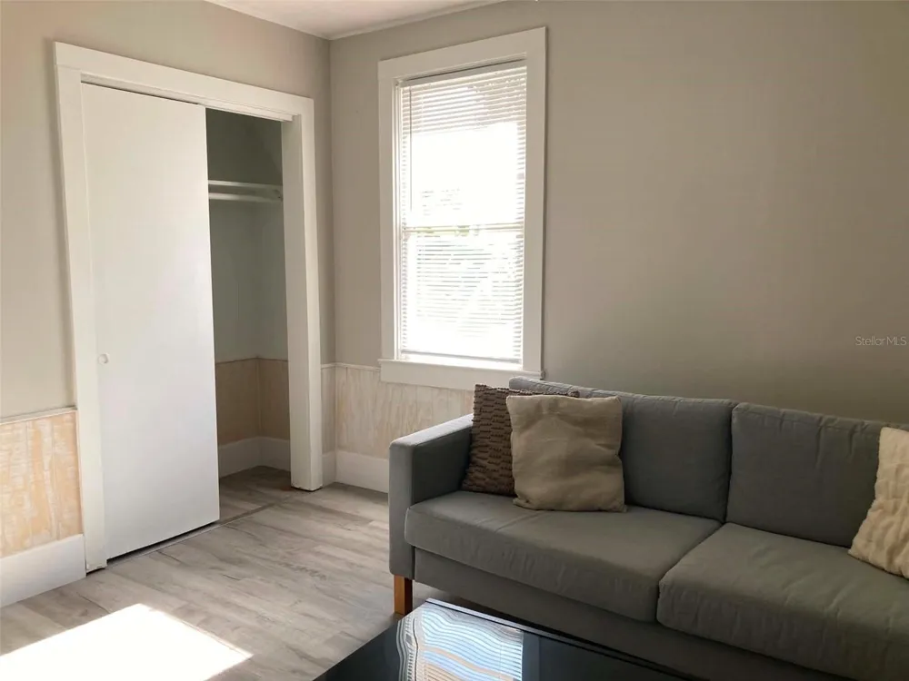 31 W OAKWOOD STREET #2 Tarpon Springs, FL 34689