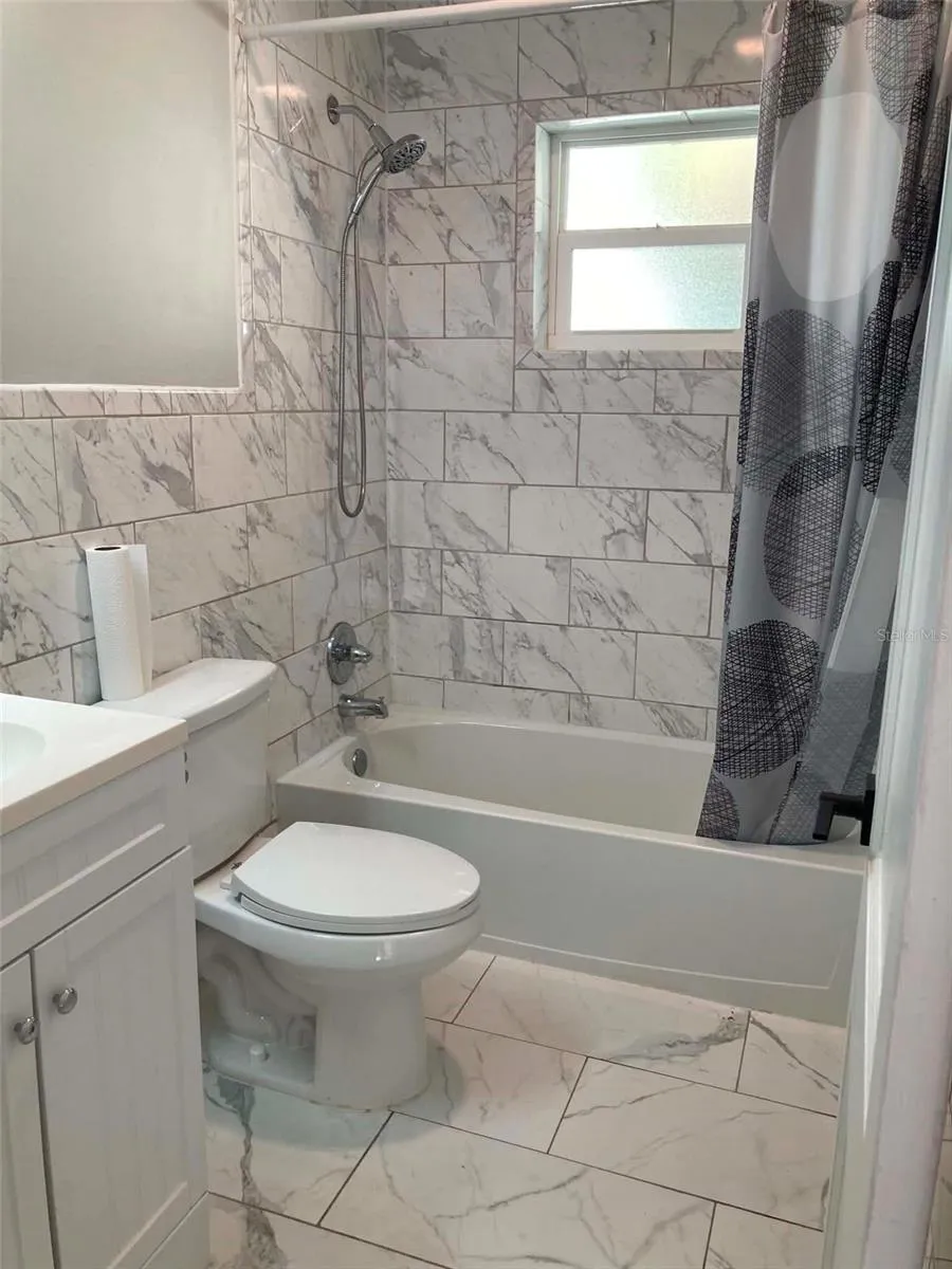 31 W OAKWOOD STREET #2 Tarpon Springs, FL 34689