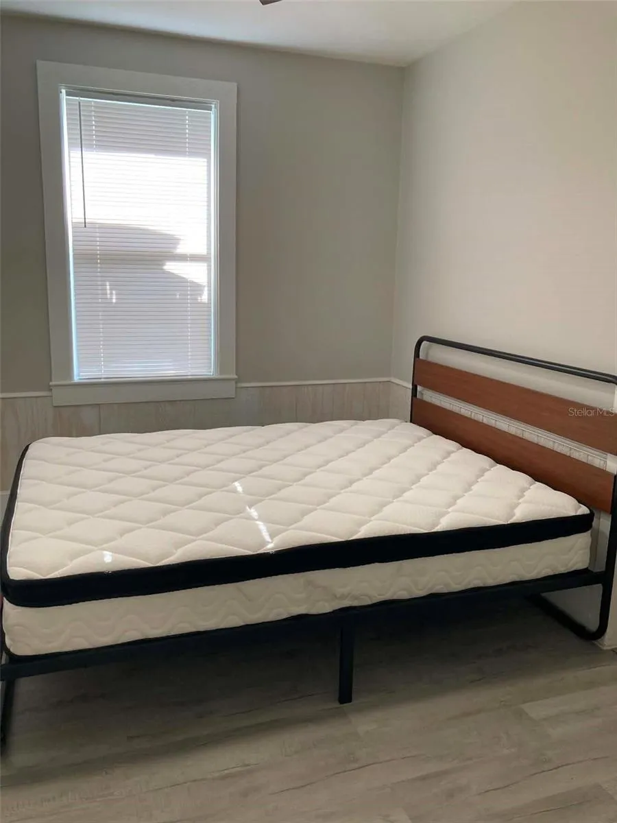 31 W OAKWOOD STREET #2 Tarpon Springs, FL 34689