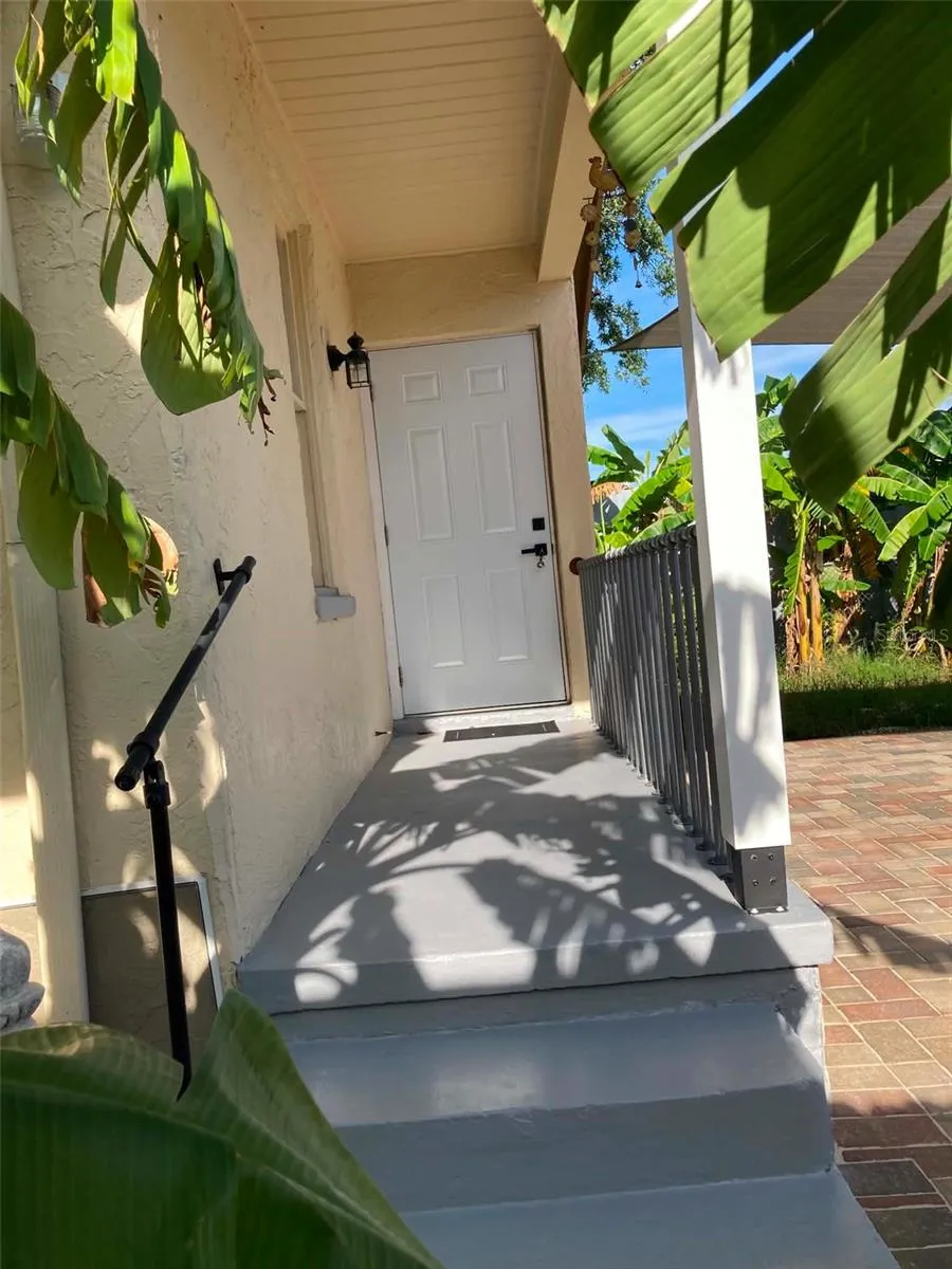 31 W OAKWOOD STREET #2 Tarpon Springs, FL 34689