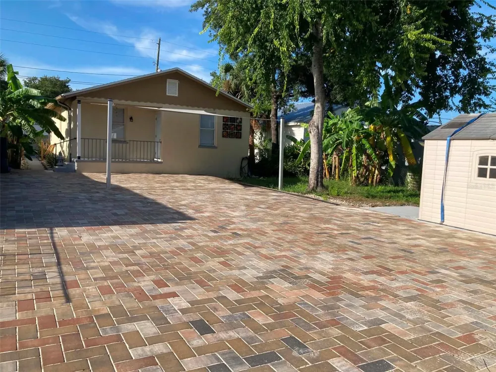 31 W OAKWOOD STREET #2 Tarpon Springs, FL 34689