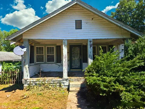 8 Dixie Drive