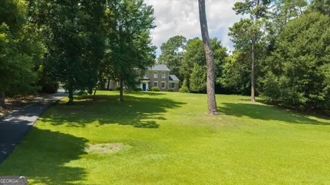 4860 Forsyth RD