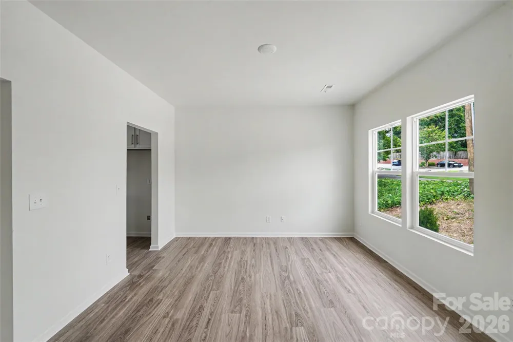 211 E 8th Avenue Gastonia, NC 28054