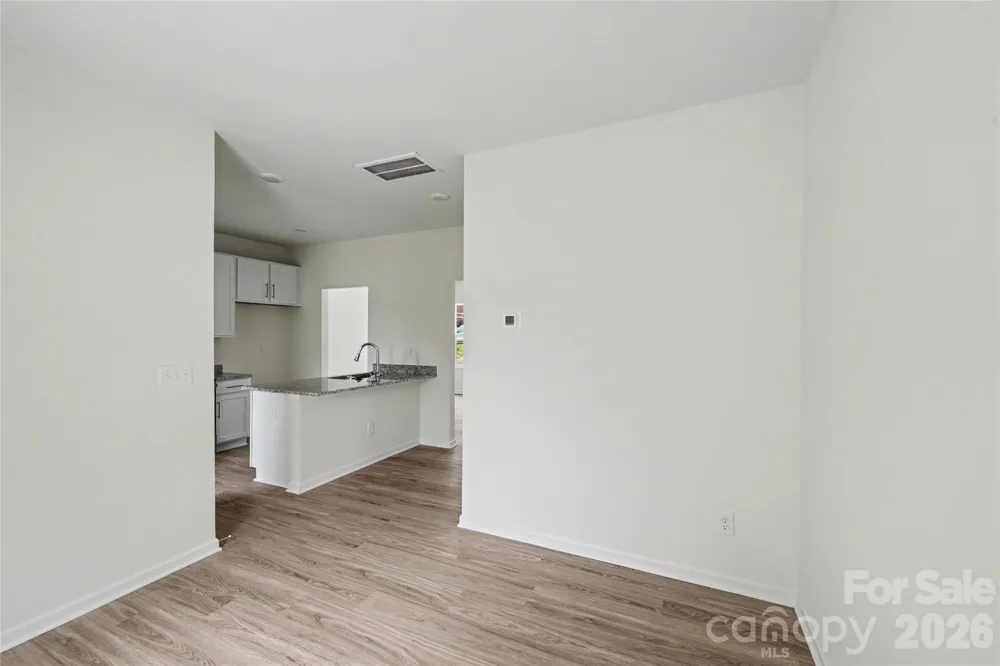 211 E 8th Avenue Gastonia, NC 28054