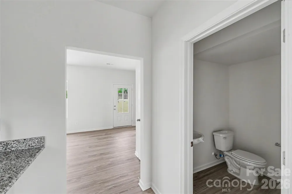 211 E 8th Avenue Gastonia, NC 28054