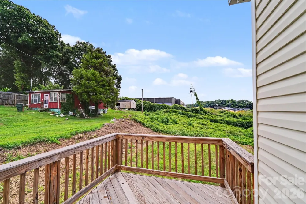 211 E 8th Avenue Gastonia, NC 28054