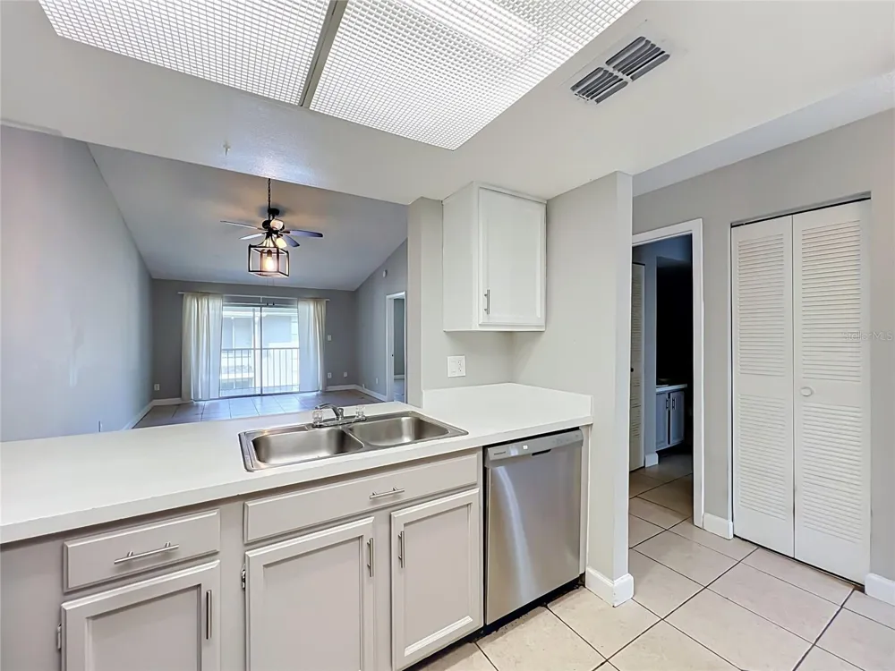 4370 WHITE PINE AVENUE #2 Orlando, FL 32811
